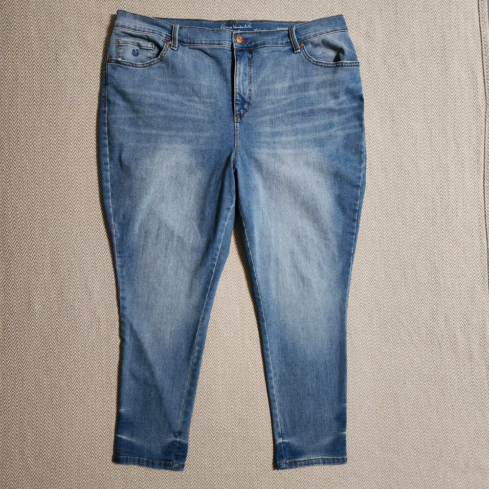Gloria Vanderbilt Amanda Slimming Tapered Jeans Blue 18W Average Medium Wash